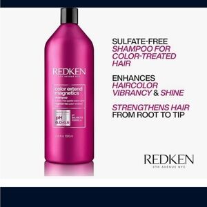 Redken Color Extend Magnetics Shampoo in Pink